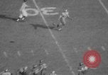 Standbild Armee versus Reis Fußball Houston Texas USA, 1958, aus Sekunde 38 historischem Filmmaterial Videoclip 65675071117