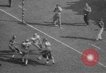 Standbild Armee versus Reis Fußball Houston Texas USA, 1958, aus Sekunde 49 historischem Filmmaterial Videoclip 65675071117