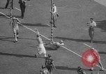 Standbild Armee versus Reis Fußball Houston Texas USA, 1958, aus Sekunde 51 historischem Filmmaterial Videoclip 65675071117