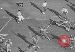 Standbild Armee versus Reis Fußball Houston Texas USA, 1958, aus Sekunde 60 historischem Filmmaterial Videoclip 65675071117