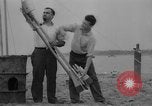 Immagine di Primo liquido alimentato rocket Staten Island New York USA, 1933, secondo 9 filmato di repertorio 65675071118