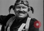 Immagine di Wiley post solo in giro per il mondo United States USA, 1933, secondo 45 filmato di repertorio 65675071119