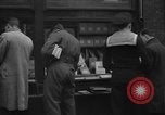 Immagine di Libri da Lord Vansittart Regno Unito, 1944, secondo 26 filmato di repertorio 65675071124