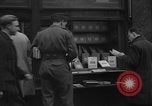 Immagine di Libri da Lord Vansittart Regno Unito, 1944, secondo 31 filmato di repertorio 65675071124