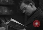 Immagine di Libri da Lord Vansittart Regno Unito, 1944, secondo 61 filmato di repertorio 65675071124