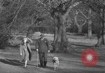 Immagine di Signore Vansittart Denham Inghilterra, 1944, secondo 20 filmato di repertorio 65675071125