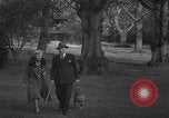 Immagine di Signore Vansittart Denham Inghilterra, 1944, secondo 23 filmato di repertorio 65675071125
