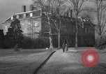 Immagine di Signore Vansittart Denham Inghilterra, 1944, secondo 45 filmato di repertorio 65675071125