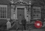 Immagine di Signore Vansittart Denham Inghilterra, 1944, secondo 51 filmato di repertorio 65675071125