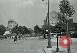 Immagine di Soldati alleati Parigi Francia, 1944, secondo 4 filmato di repertorio 65675071133