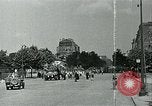 Immagine di Soldati alleati Parigi Francia, 1944, secondo 16 filmato di repertorio 65675071133