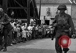 Immagine di Soldati statunitensi Milly Francia, 1944, secondo 45 filmato di repertorio 65675071135
