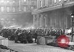 Immagine di I soldati tedeschi Parigi Francia, 1944, secondo 25 filmato di repertorio 65675071136