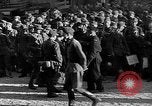 Immagine di I soldati tedeschi Parigi Francia, 1944, secondo 42 filmato di repertorio 65675071136