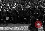 Immagine di I soldati tedeschi Parigi Francia, 1944, secondo 44 filmato di repertorio 65675071136