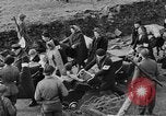 Standbild freien französischen Streitkräfte Bretagne Frankreich Plouharnel, 1944, aus Sekunde 30 historischem Filmmaterial Videoclip 65675071142