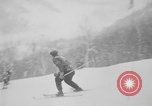 Standbild ski Racer United States USA, 1945, aus Sekunde 23 historischem Filmmaterial Videoclip 65675071150