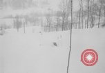 Standbild ski Racer United States USA, 1945, aus Sekunde 49 historischem Filmmaterial Videoclip 65675071150
