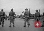 Standbild kommunistischen Truppen Haiphong Vietnam, 1955, aus Sekunde 25 historischem Filmmaterial Videoclip 65675071164