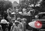 Standbild Vietnamesische Flüchtlinge Vietnam, 1954, aus Sekunde 30 historischem Filmmaterial Videoclip 65675071168