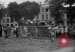 Standbild Vietnamesische Flüchtlinge Vietnam, 1954, aus Sekunde 42 historischem Filmmaterial Videoclip 65675071168