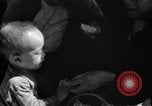 Standbild Vietnamesische Flüchtlinge Vietnam, 1954, aus Sekunde 21 historischem Filmmaterial Videoclip 65675071169