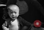 Standbild Vietnamesische Flüchtlinge Vietnam, 1954, aus Sekunde 31 historischem Filmmaterial Videoclip 65675071169