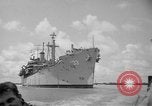 Standbild Vietnamesische Flüchtlinge Vietnam, 1954, aus Sekunde 8 historischem Filmmaterial Videoclip 65675071170