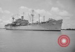Standbild Vietnamesische Flüchtlinge Vietnam, 1954, aus Sekunde 13 historischem Filmmaterial Videoclip 65675071170
