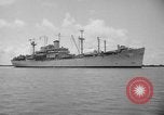 Standbild Vietnamesische Flüchtlinge Vietnam, 1954, aus Sekunde 18 historischem Filmmaterial Videoclip 65675071170