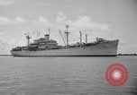 Standbild Vietnamesische Flüchtlinge Vietnam, 1954, aus Sekunde 22 historischem Filmmaterial Videoclip 65675071170