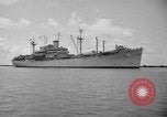 Standbild Vietnamesische Flüchtlinge Vietnam, 1954, aus Sekunde 23 historischem Filmmaterial Videoclip 65675071170