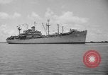 Standbild Vietnamesische Flüchtlinge Vietnam, 1954, aus Sekunde 28 historischem Filmmaterial Videoclip 65675071170