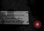 Standbild Vietnamesische Flüchtlinge Vietnam, 1954, aus Sekunde 38 historischem Filmmaterial Videoclip 65675071170