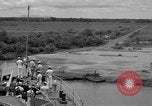 Standbild USS Gloucester Saigon Vietnam, 1952, aus Sekunde 61 historischem Filmmaterial Videoclip 65675071171