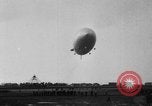 Immagine di Hindenburg crash New Jersey United States USA, 1937, secondo 59 filmato di repertorio 65675071177