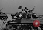 Standbild Antenne gunnery United States USA, 1944, aus Sekunde 61 historischem Filmmaterial Videoclip 65675071192