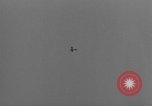 Standbild Antenne gunnery United States USA, 1944, aus Sekunde 25 historischem Filmmaterial Videoclip 65675071193