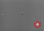 Standbild Antenne gunnery United States USA, 1944, aus Sekunde 26 historischem Filmmaterial Videoclip 65675071193