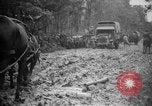 Standbild Lkw Sanzey Meurthe-et-Moselle Frankreich, 1918, aus Sekunde 55 historischem Filmmaterial Videoclip 65675071197