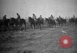 Standbild Pferde Sonzay Indre-et-Loire Frankreich, 1918, aus Sekunde 3 historischem Filmmaterial Videoclip 65675071199