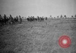 Standbild Pferde Sonzay Indre-et-Loire Frankreich, 1918, aus Sekunde 15 historischem Filmmaterial Videoclip 65675071199