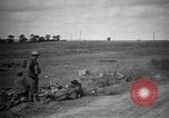 Standbild tanks Manövrieren Meurthe-et-Moselle Frankreich, 1918, aus Sekunde 56 historischem Filmmaterial Videoclip 65675071200