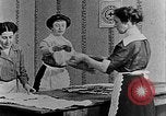 Standbild Erhaltung der Baumwolle Europa, 1916, aus Sekunde 18 historischem Filmmaterial Videoclip 65675071214