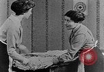 Standbild Erhaltung der Baumwolle Europa, 1916, aus Sekunde 25 historischem Filmmaterial Videoclip 65675071214