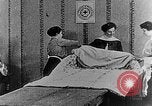 Standbild Erhaltung der Baumwolle Europa, 1916, aus Sekunde 44 historischem Filmmaterial Videoclip 65675071214