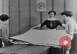 Standbild Erhaltung der Baumwolle Europa, 1916, aus Sekunde 59 historischem Filmmaterial Videoclip 65675071214