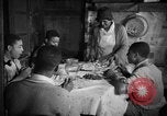 Standbild Afroamerikanische Bauern essen zu Abend United States USA, 1931, aus Sekunde 4 historischem Filmmaterial Videoclip 65675071226
