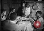 Standbild Afroamerikanische Bauern essen zu Abend United States USA, 1931, aus Sekunde 15 historischem Filmmaterial Videoclip 65675071226