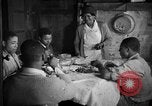 Standbild Afroamerikanische Bauern essen zu Abend United States USA, 1931, aus Sekunde 52 historischem Filmmaterial Videoclip 65675071226